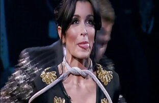 XXX Masturbazione video lesbo orge facile
